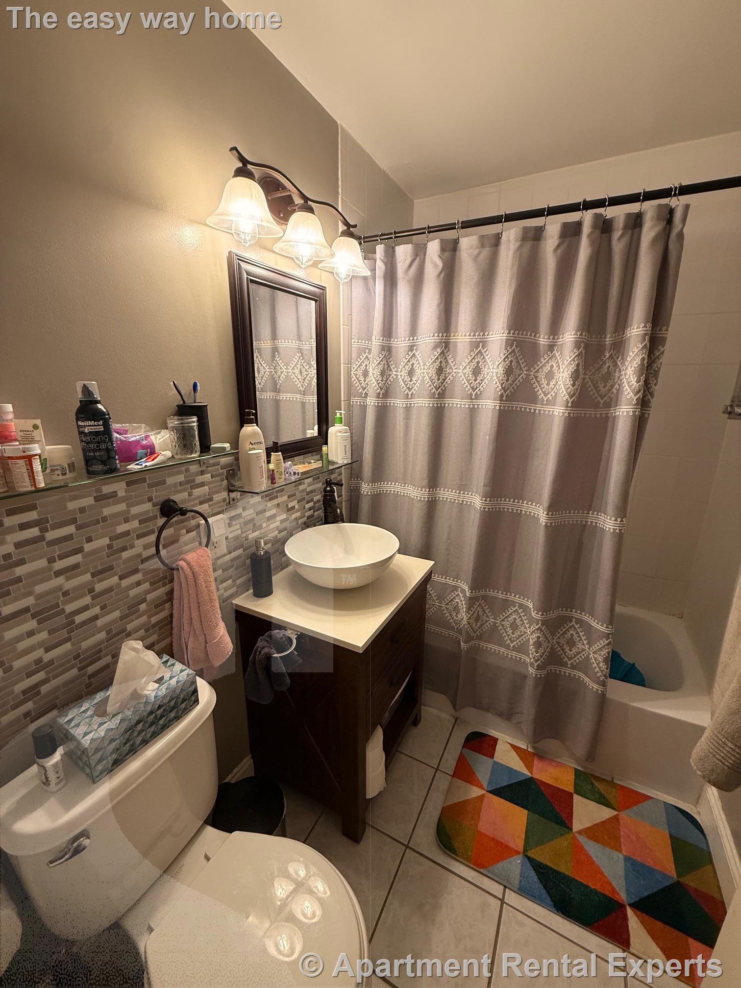 326 Broadway, Winter Hill