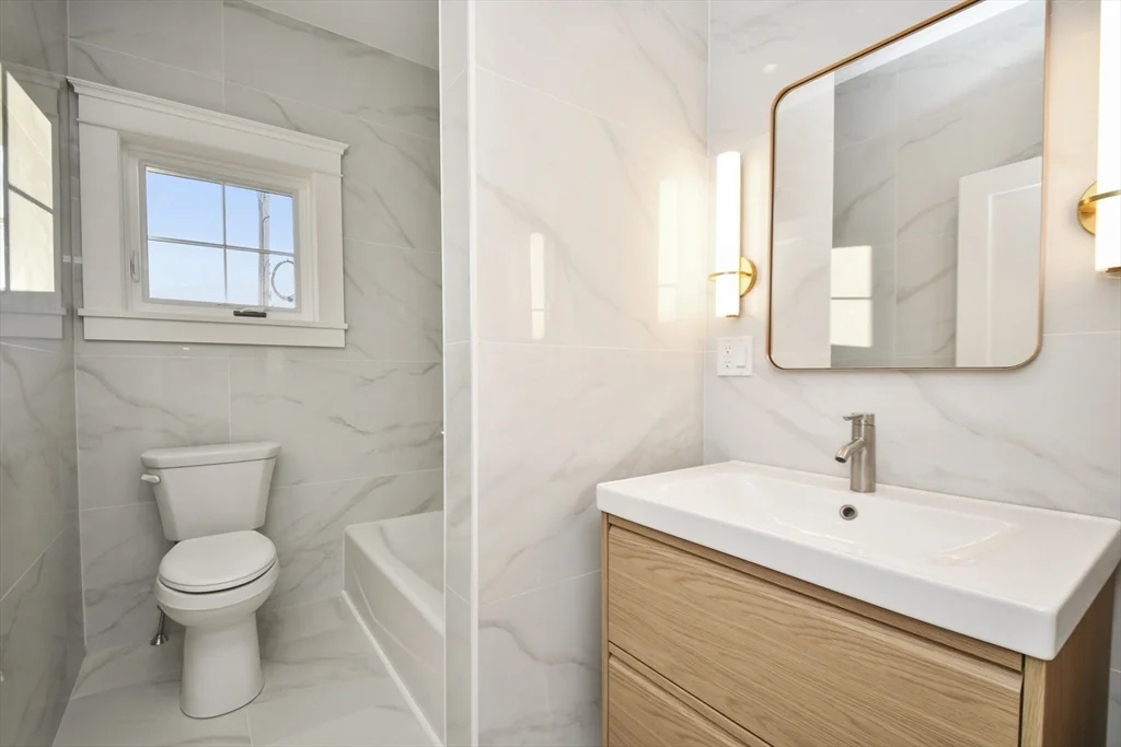 30 East Main, Westborough