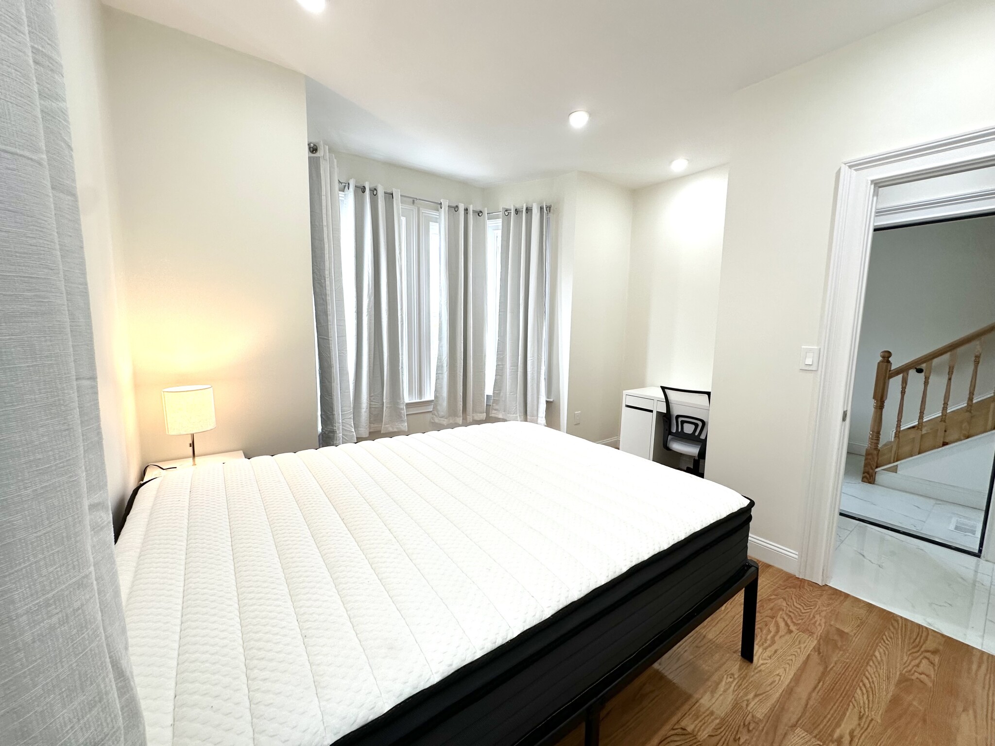 11 Burrell St, Roxbury