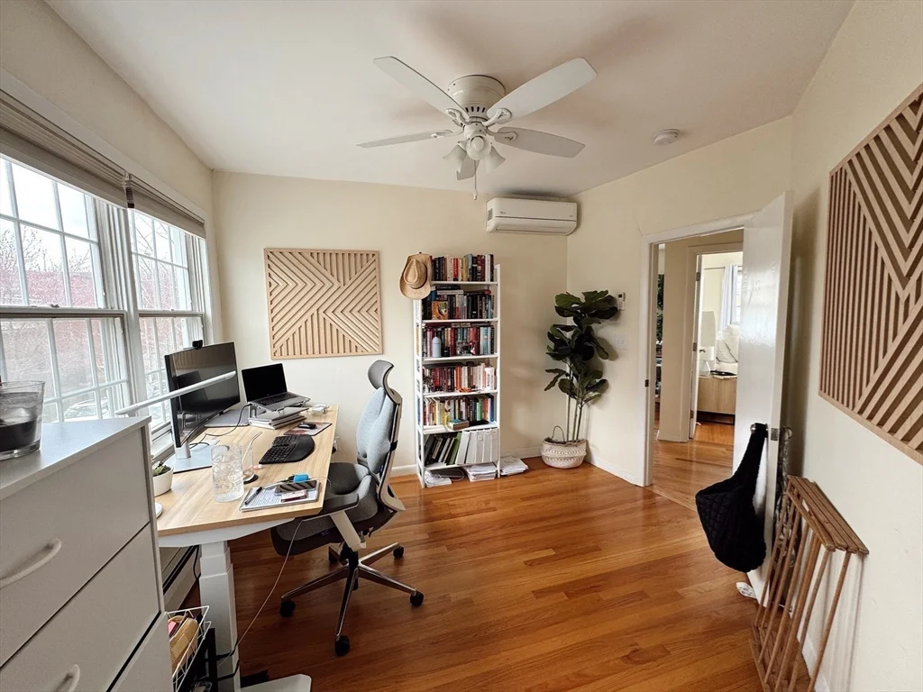 340 Putnam Ave, Cambridgeport