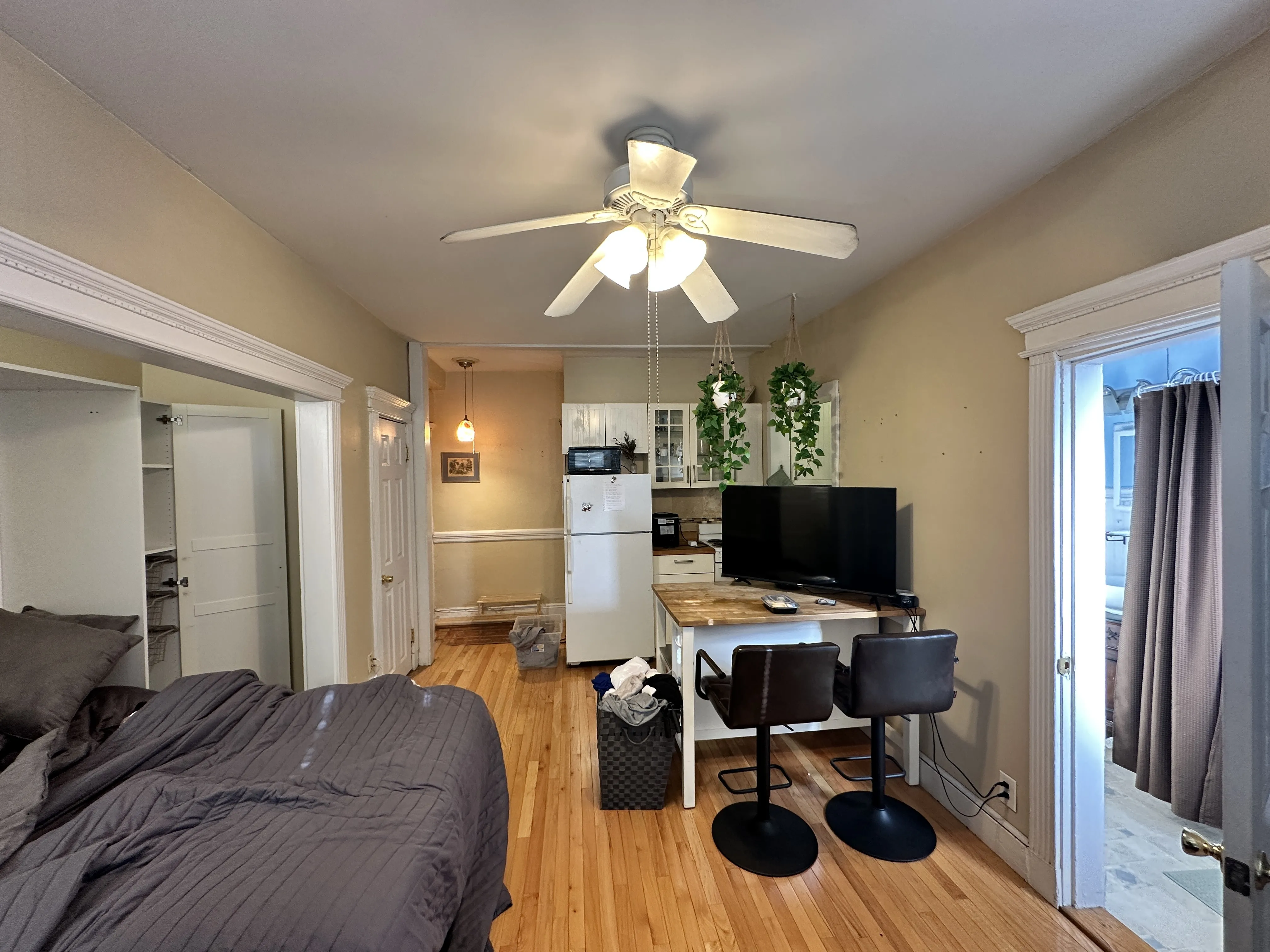 65 Burbank St, Fenway