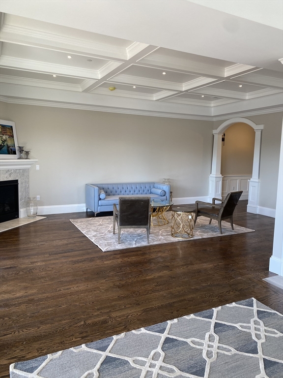 846 Main St, Winchester