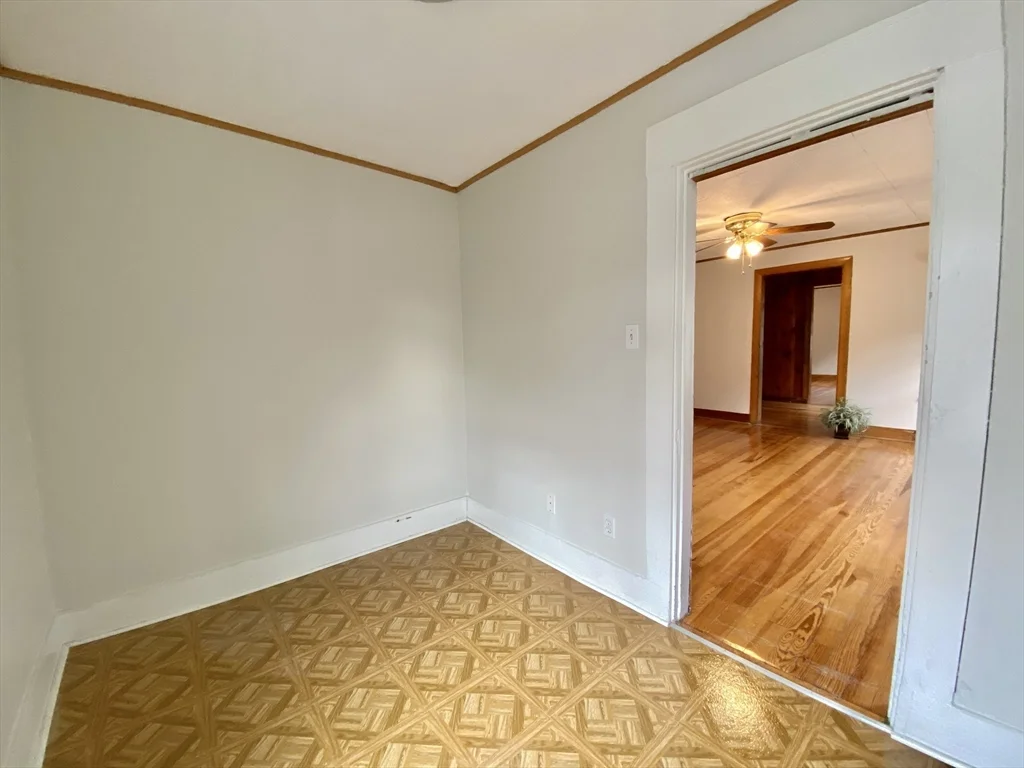 20 Webster Ave, East Somerville