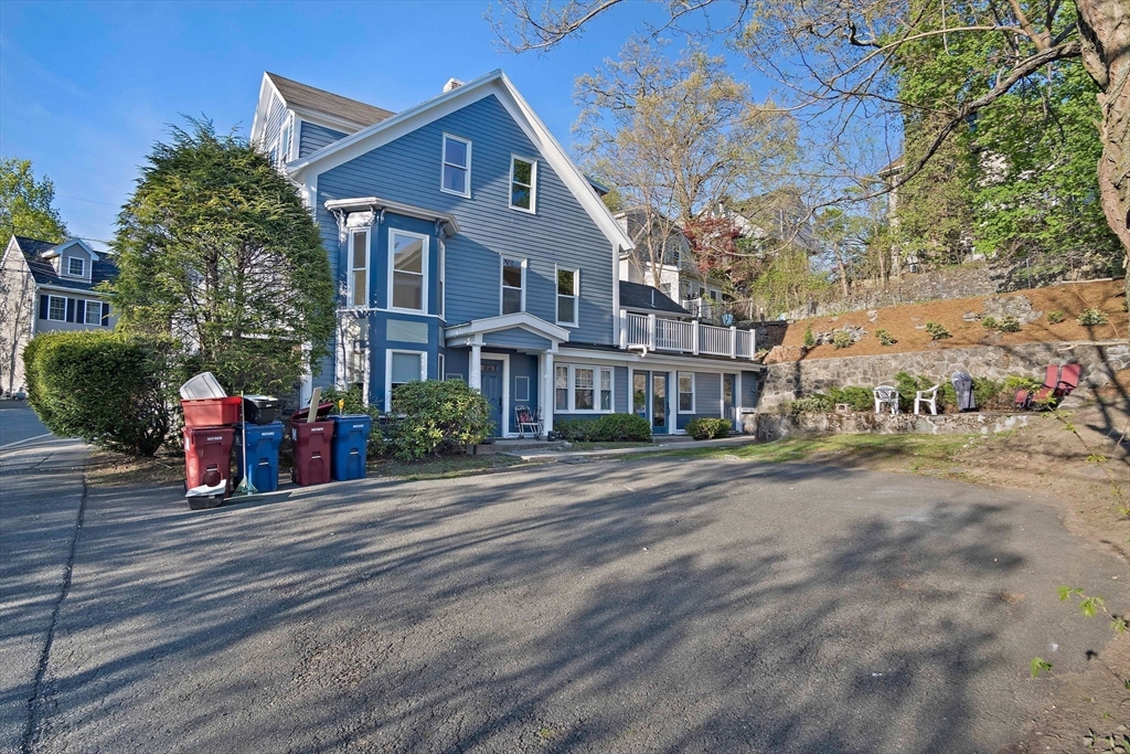 83 Marvin Rd, Melrose