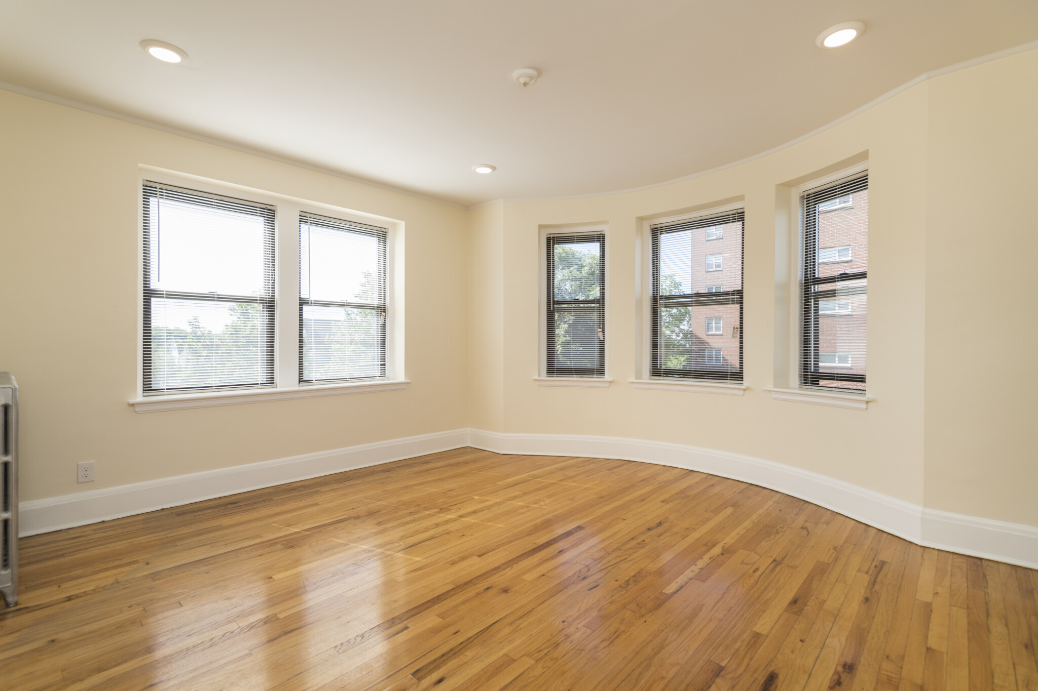 123 Highland Ave, Winter Hill