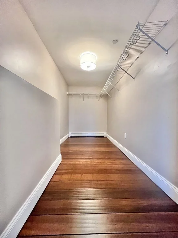 166 Pleasant St, Marblehead