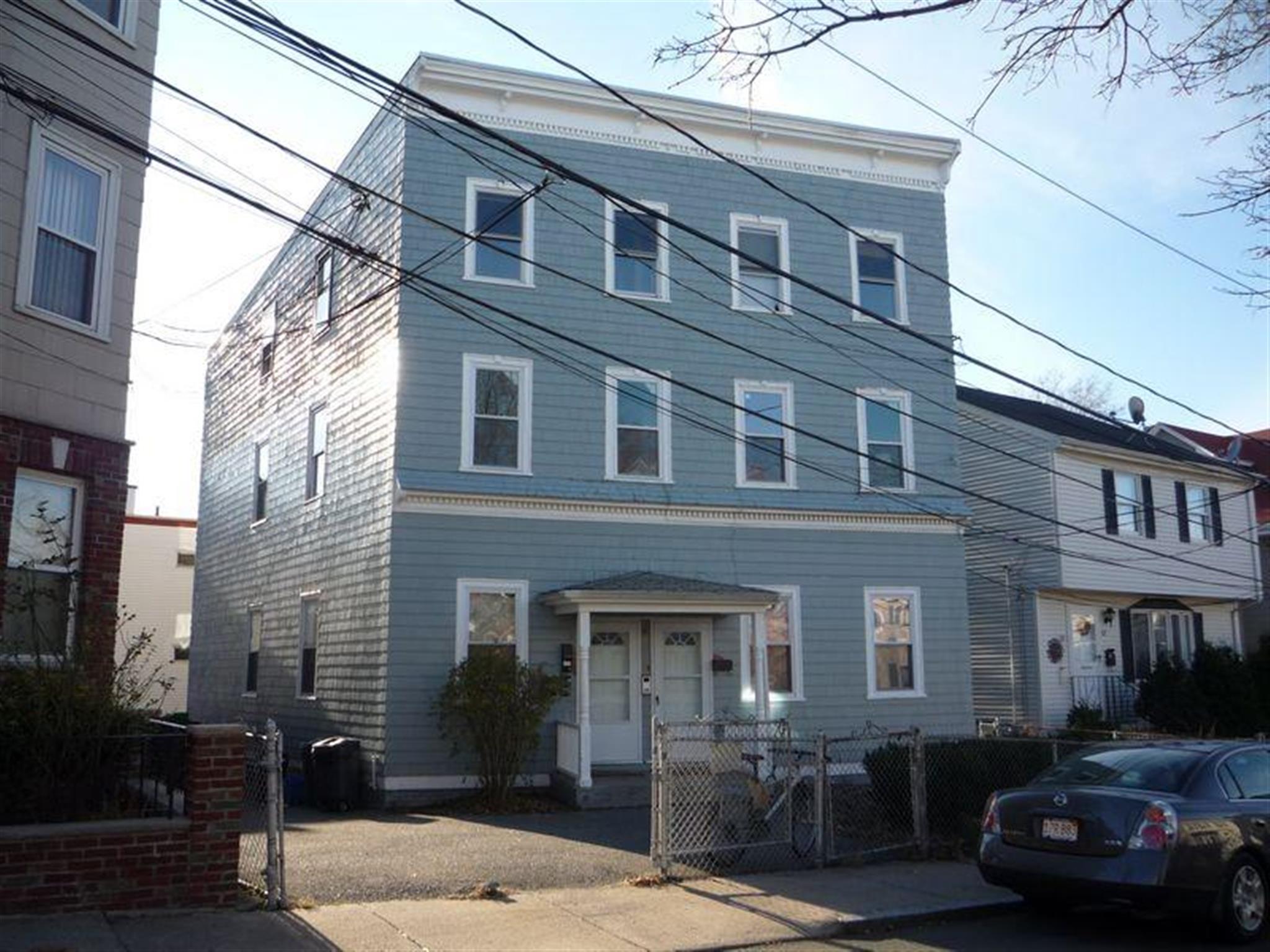 3 bed, 1 bath apartment for rent at 14-16 Clark St Unit 1, Union Square — photo 14 of 14
