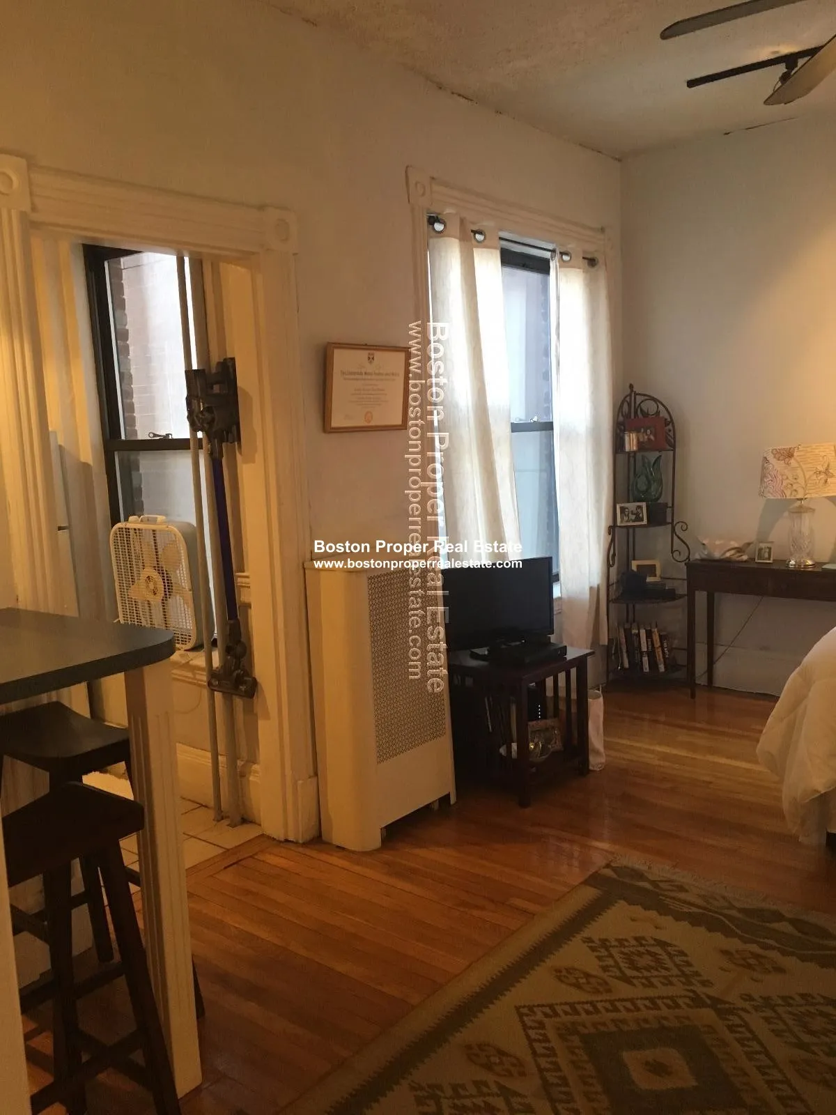 1091 Boylston St, Fenway