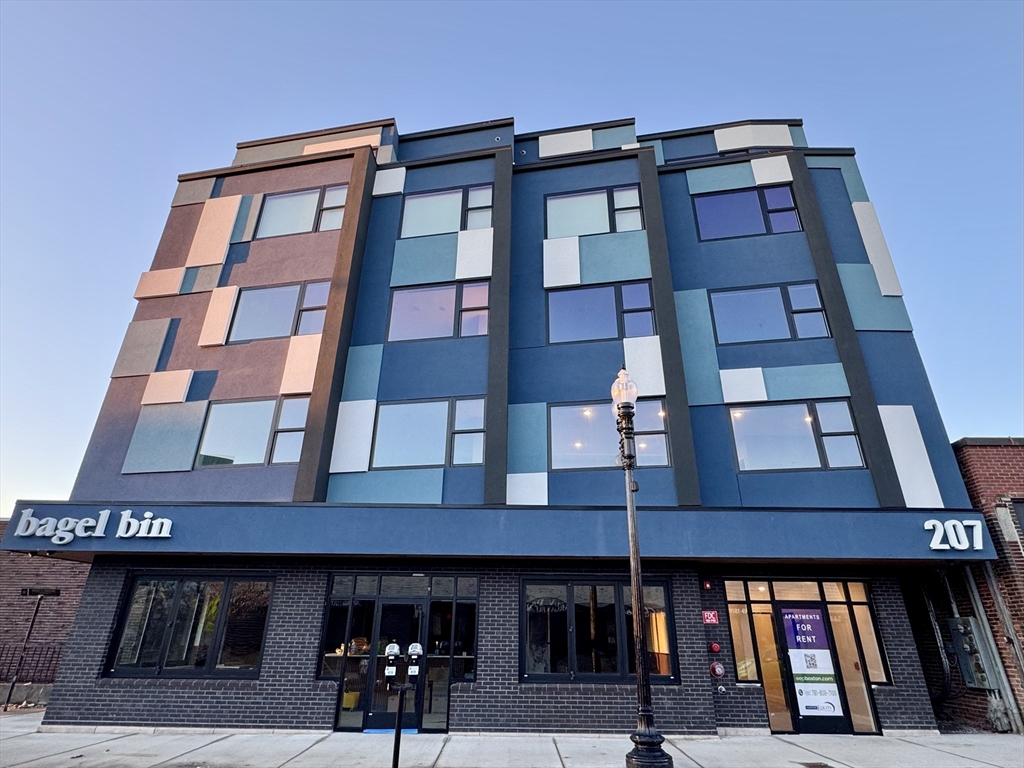 207 Shirley Ave, Revere