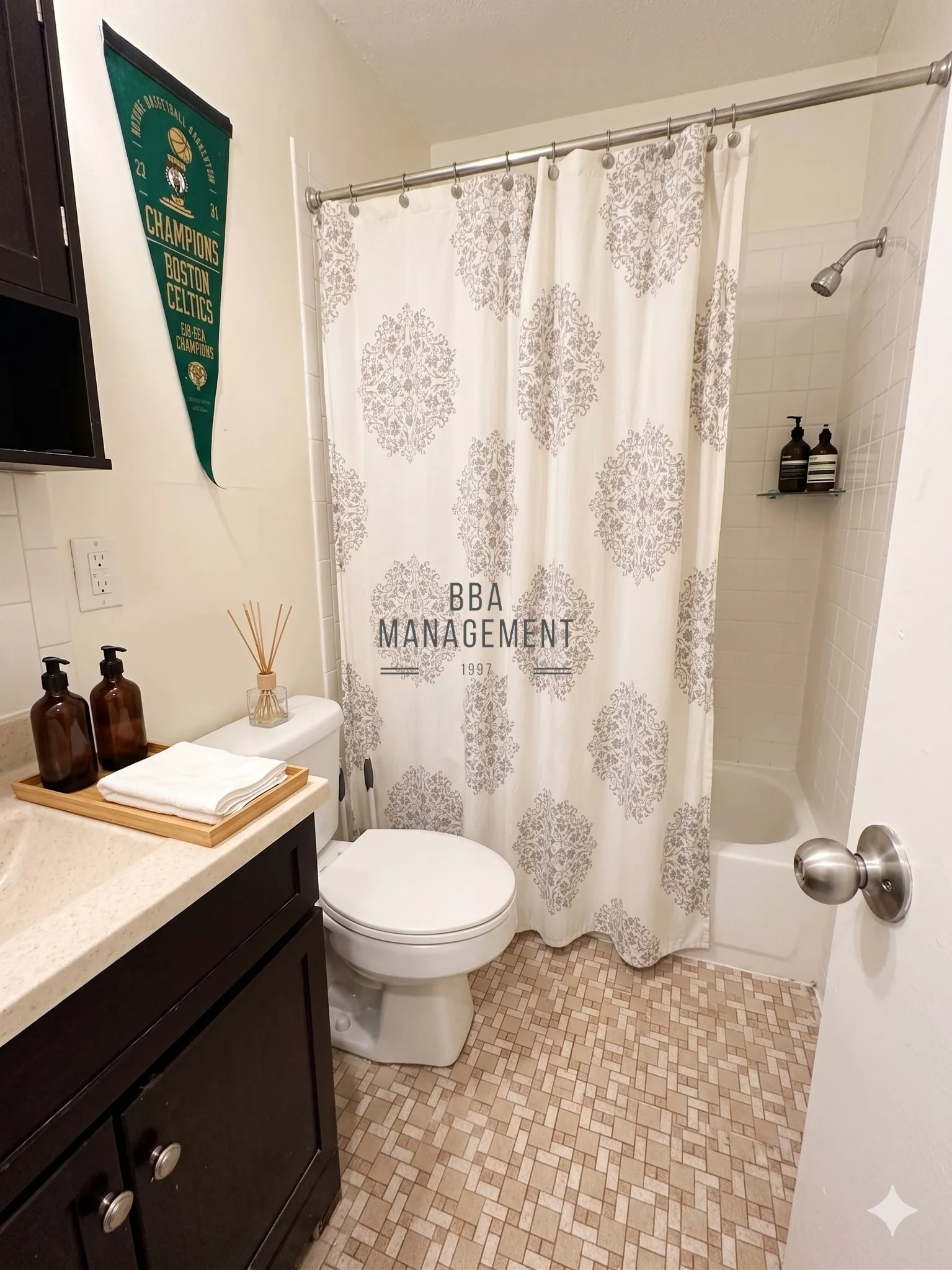 10 Scottfield Rd, Allston
