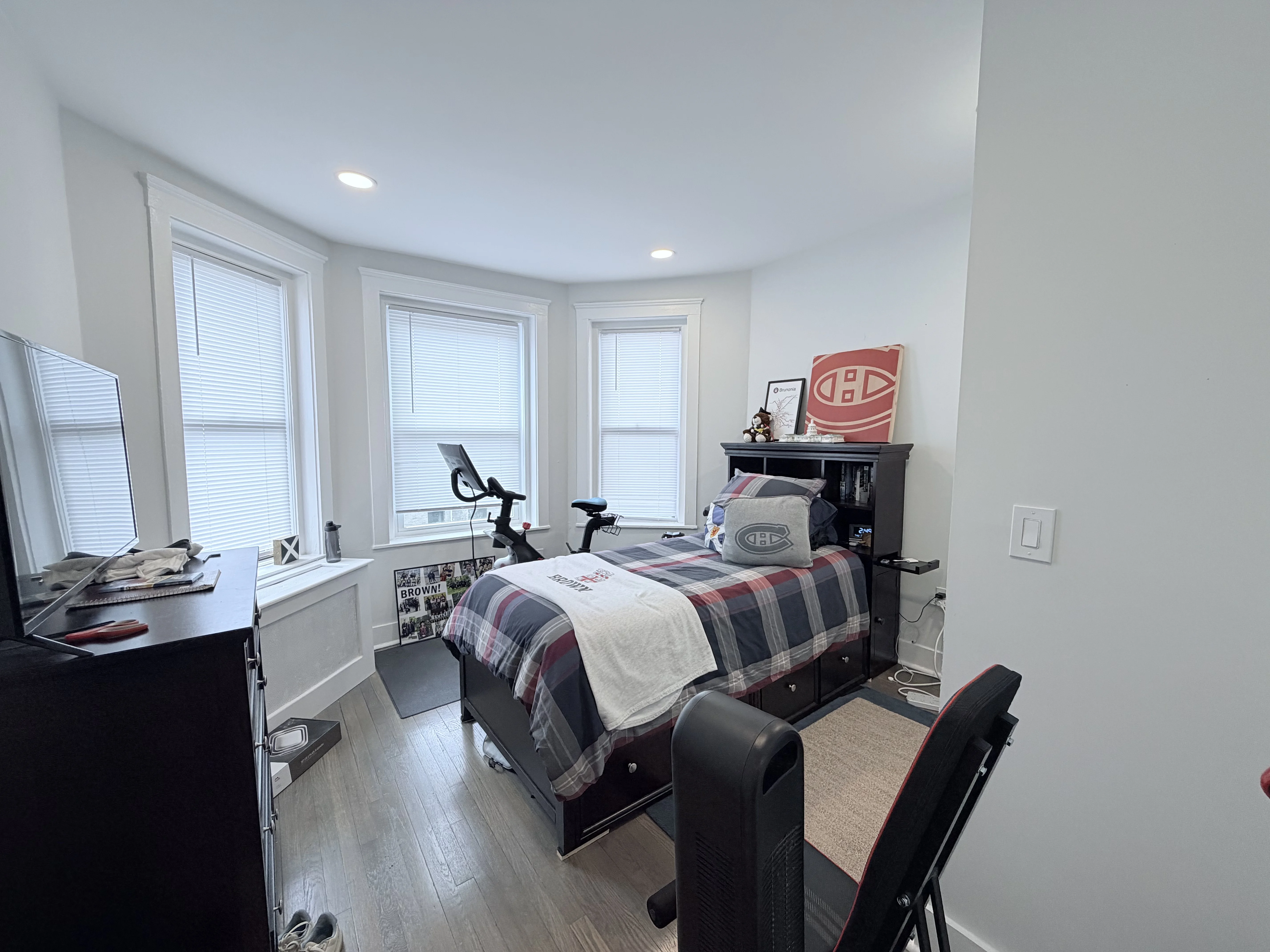 19 Peterborough St, Fenway