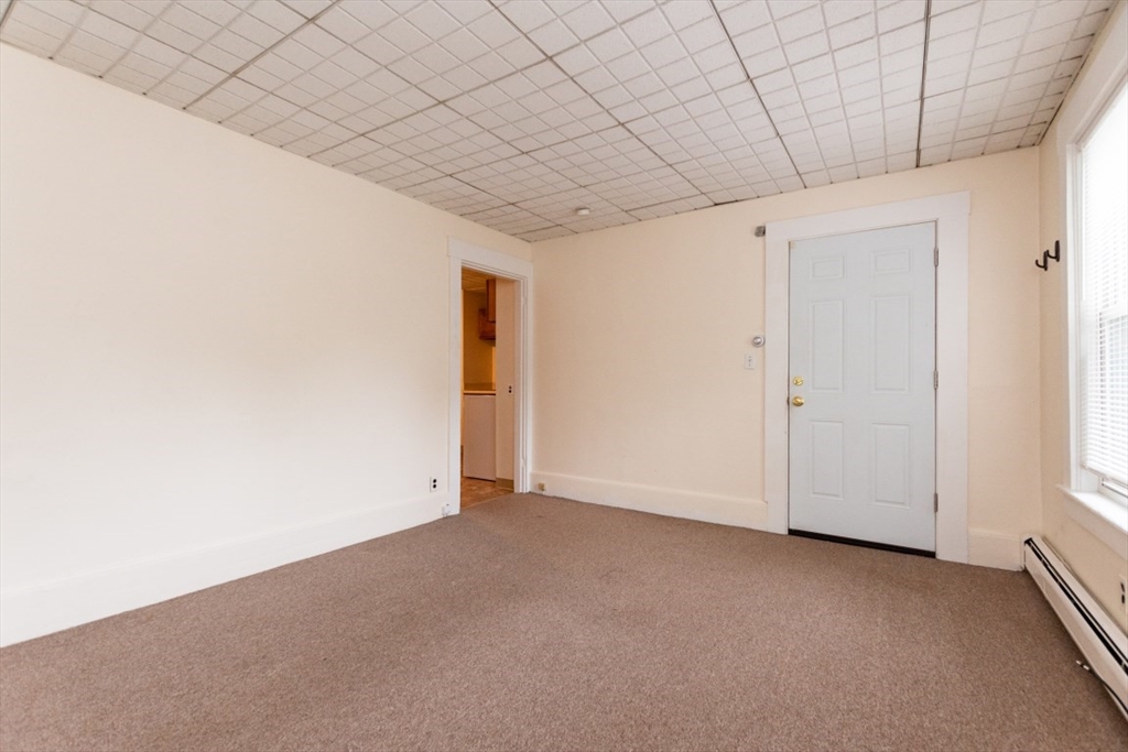 21-1 Spring St, Stoneham