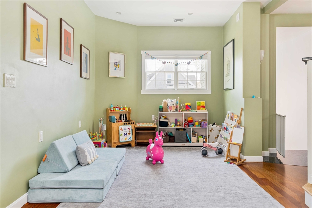 328 Highland Ave, Spring Hill