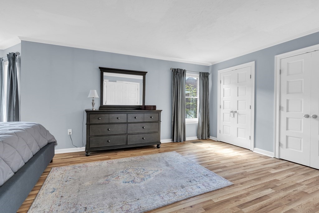 166 Quincy Shore Dr, Quincy