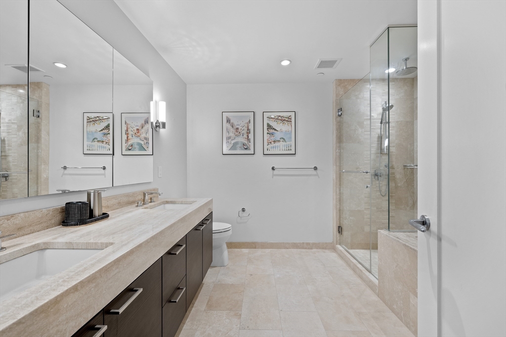 1 Franklin St, Midtown