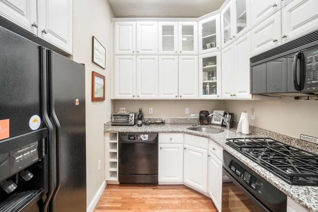 397 Marlborough St, Back Bay