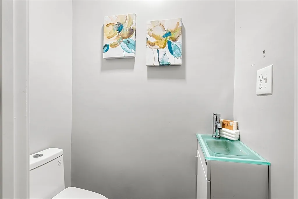 679-683 Columbia Rd, Dorchester