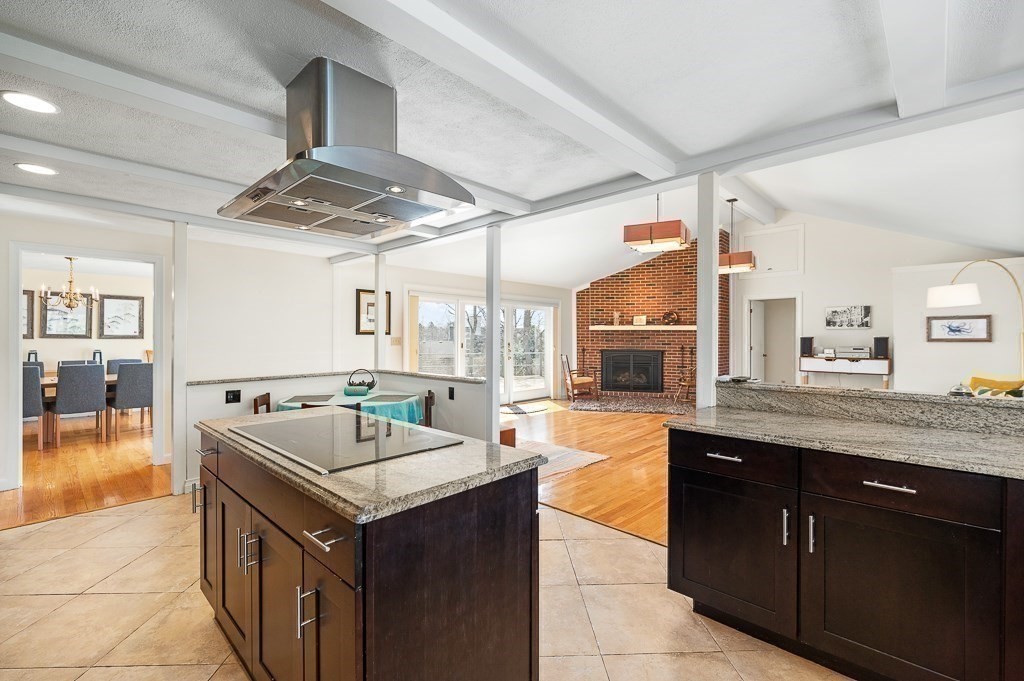 39 Decatur St, East Gloucester