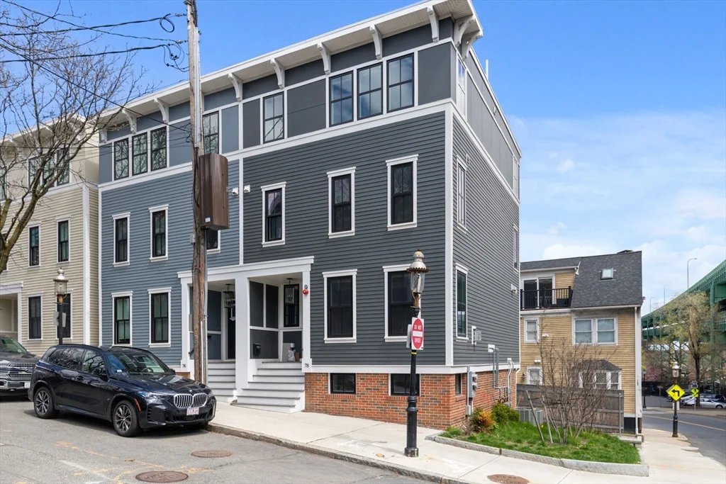 78 Tremont St, Charlestown