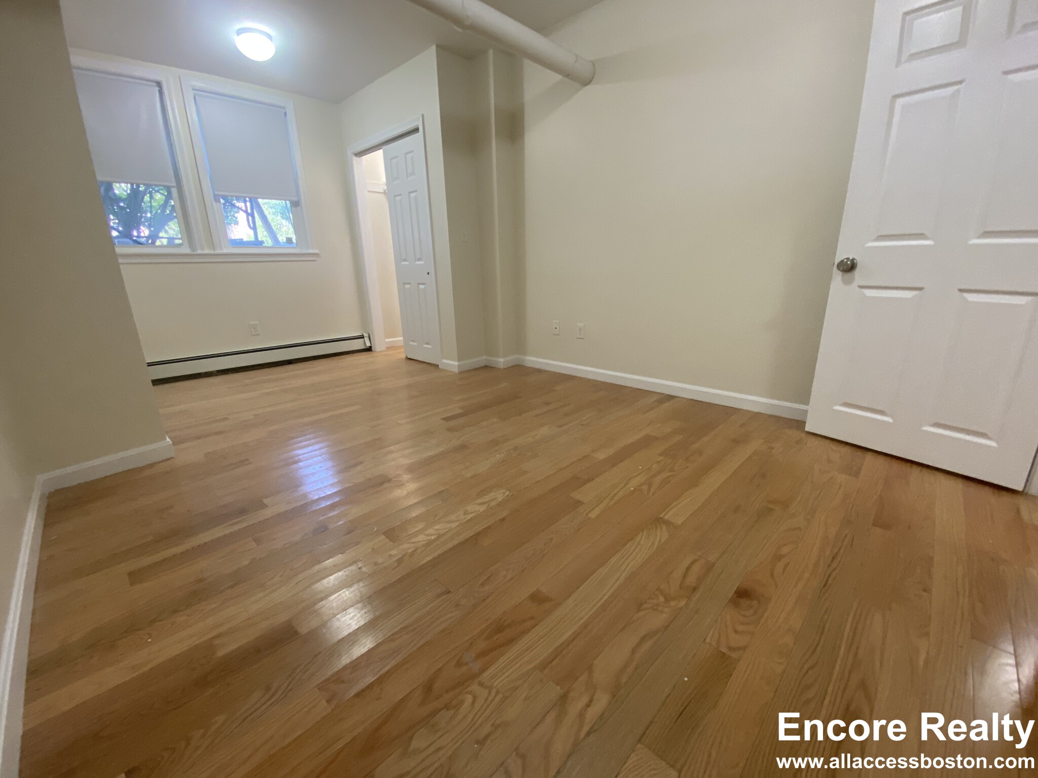 1640 Commonwealth Ave, Brighton