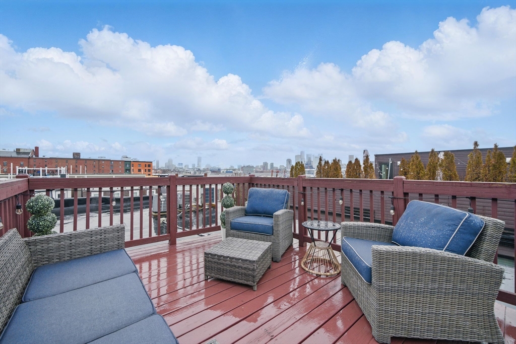 12 I St, South Boston