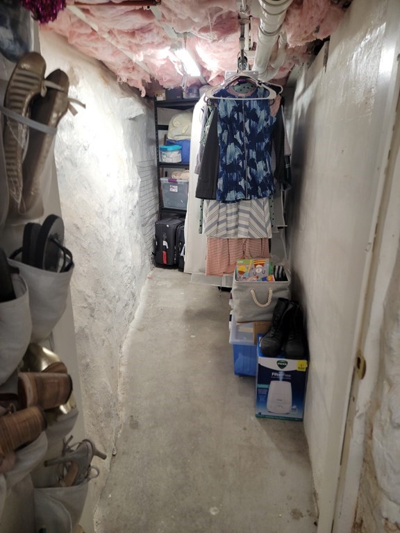 13 Belknap St, Dedham