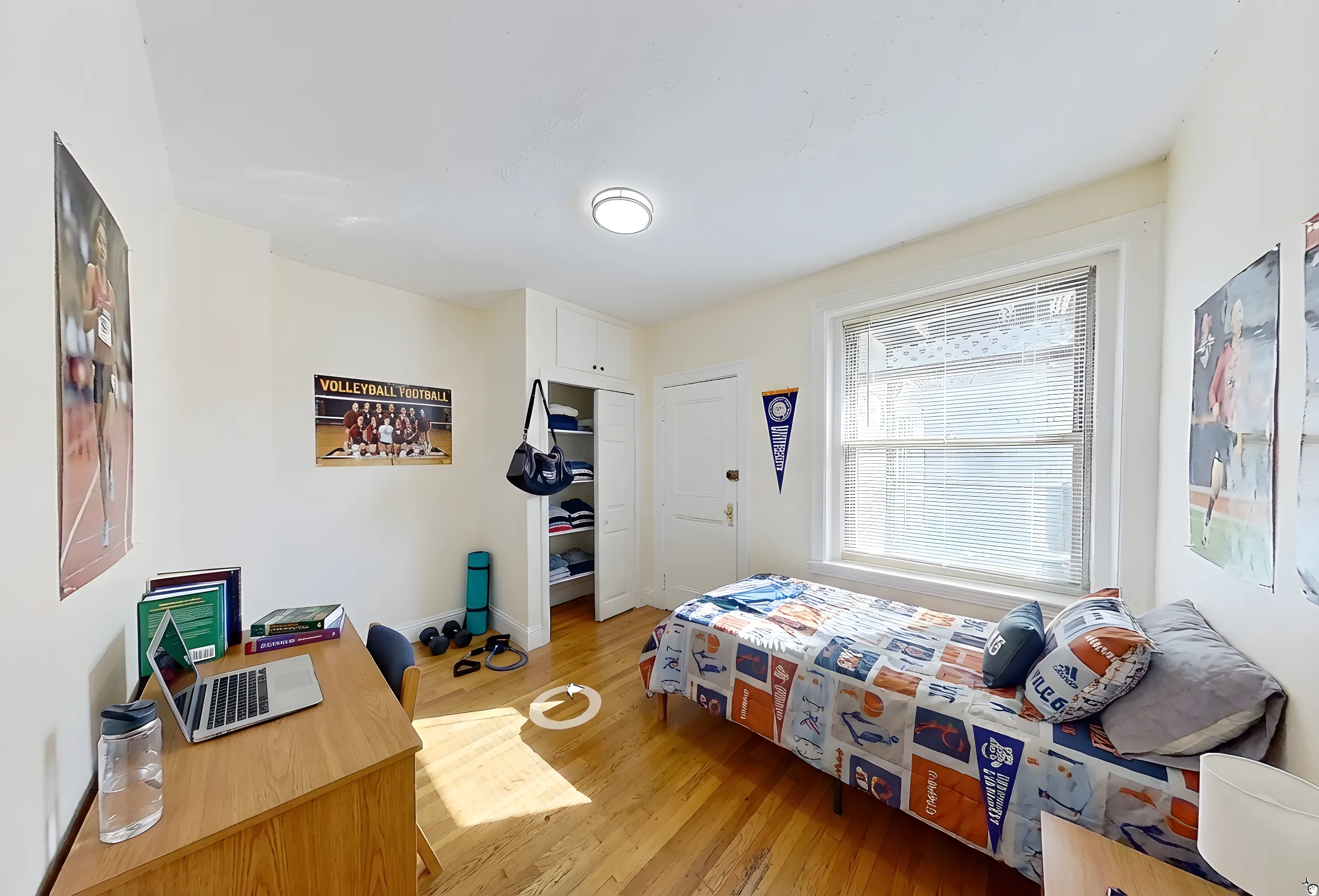 73 Thatcher St, North Brookline