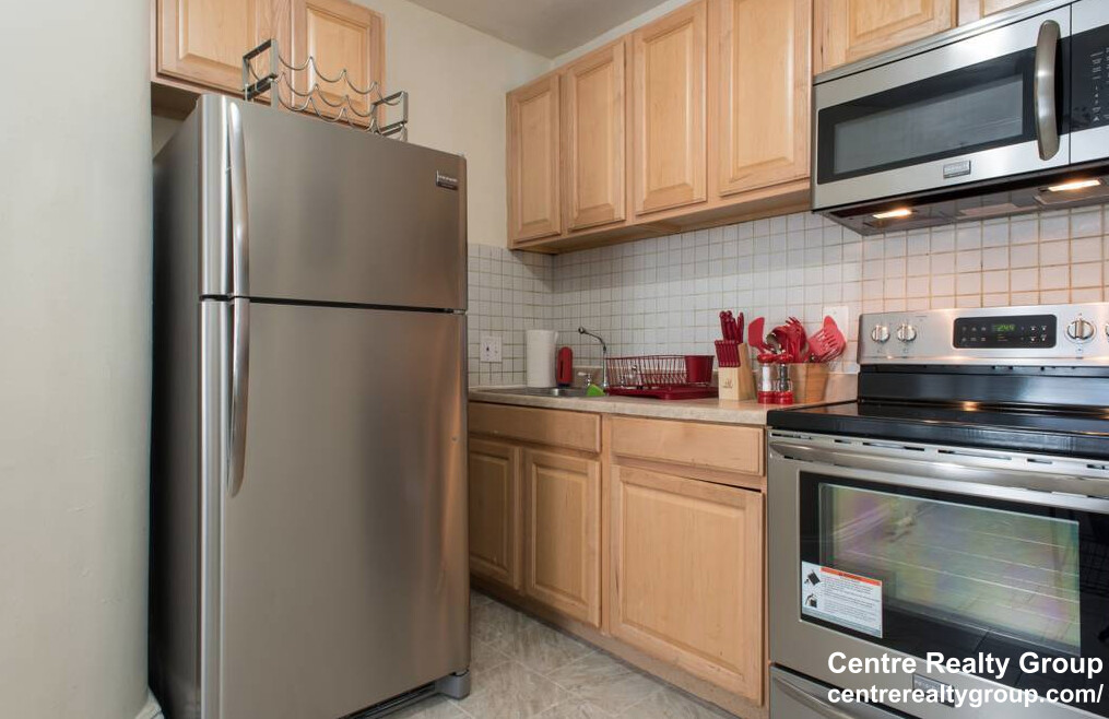 240 Kelton St, Allston