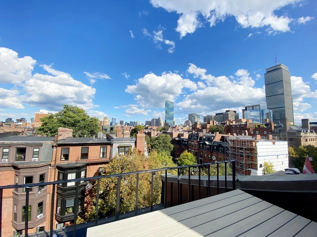 363 Marlborough St, Back Bay