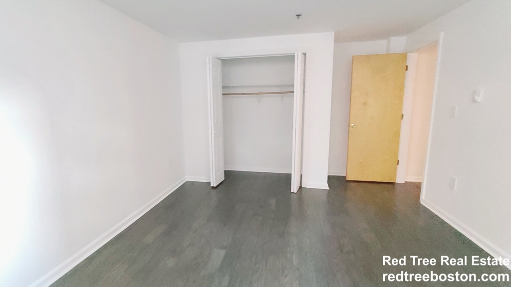 108 Jersey St, Boston