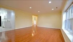 172 Newton St, Oak Square