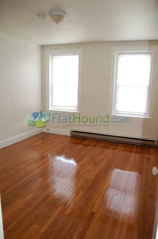 94 Brainerd Rd, Allston
