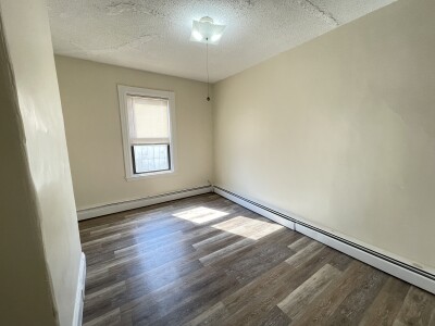 3 bed, 1 bath apartment for rent at 11A Linden St Unit 1, Allston — photo 13 of 17