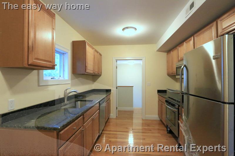 29 Elmwood St, Davis Square