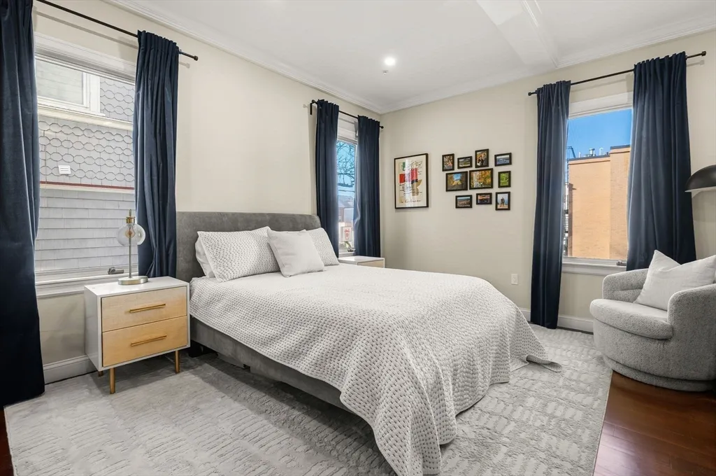 753 East Broadway, South Boston