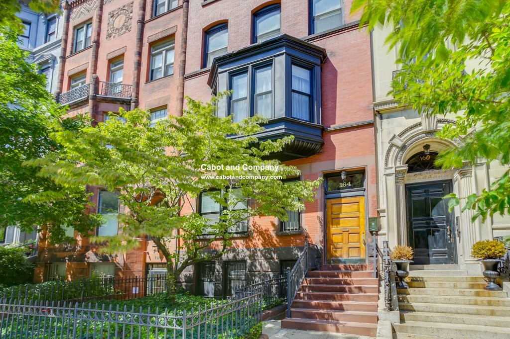 164 Beacon St, Back Bay