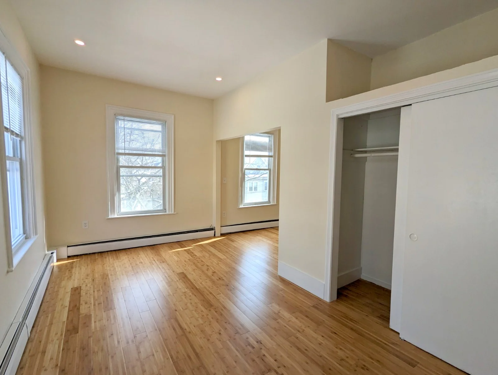 19 Cameron Ave, Teele Square