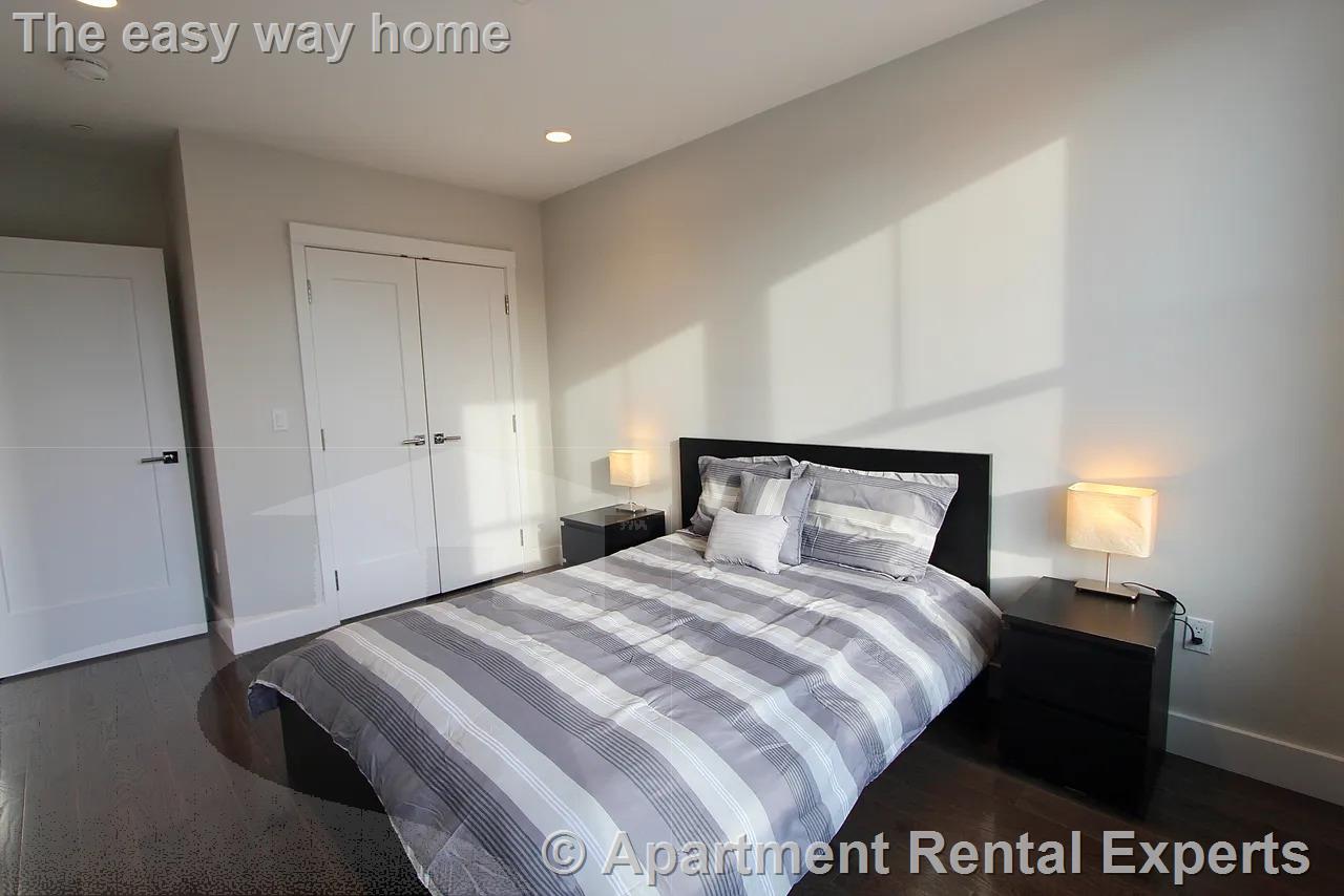 434 Mcgrath Hwy, Prospect Hill