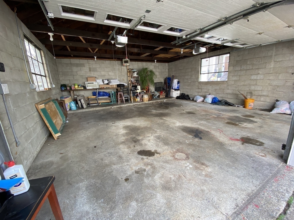 8 Trafford St, Quincy