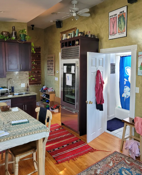 24 Ellington Rd, Powder House Square