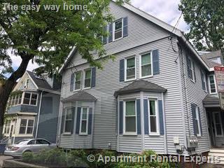 18 Chandler St, Davis Square