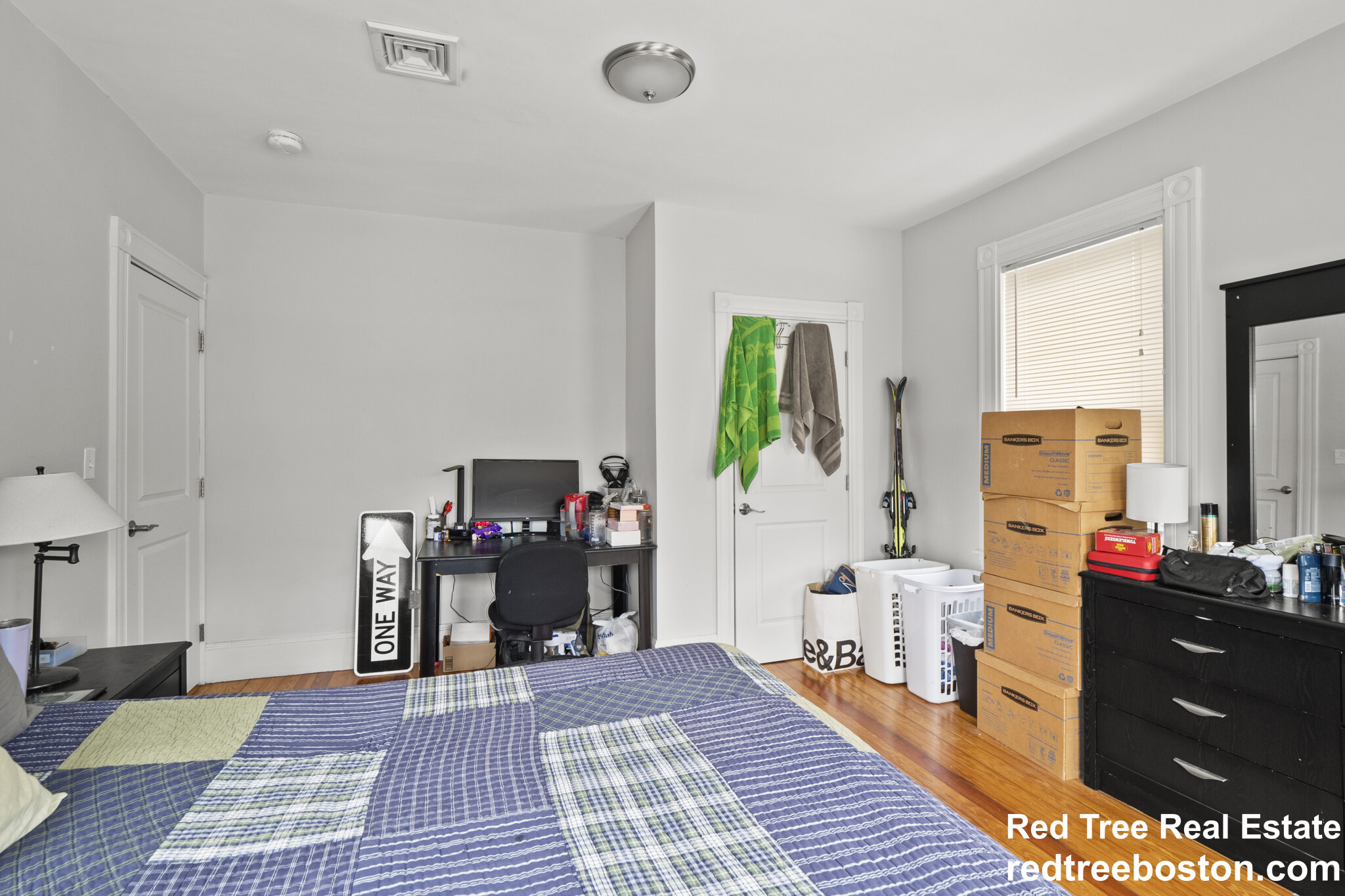 139 Adams St, South Side