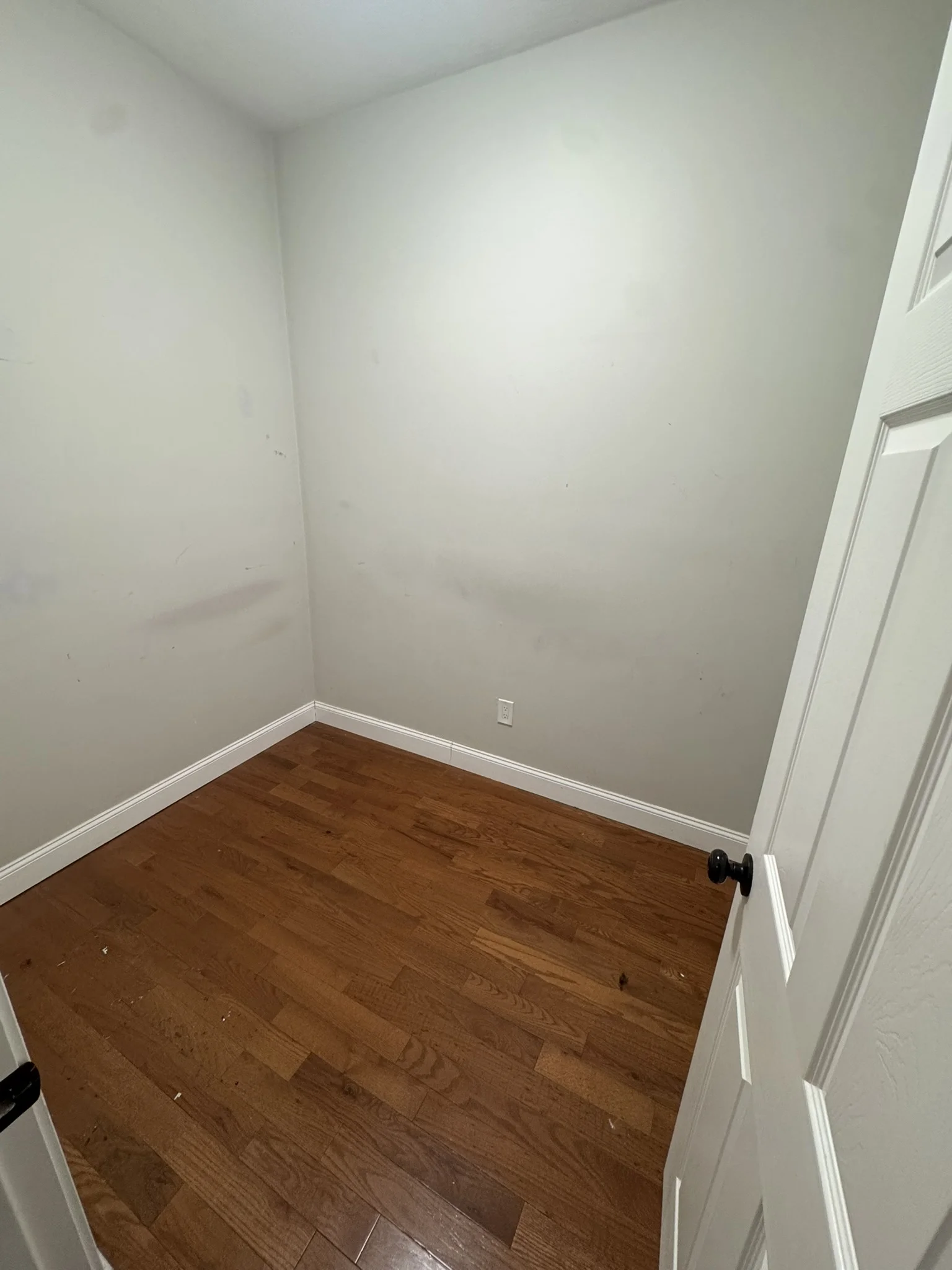 12 Chelsea St, East Boston