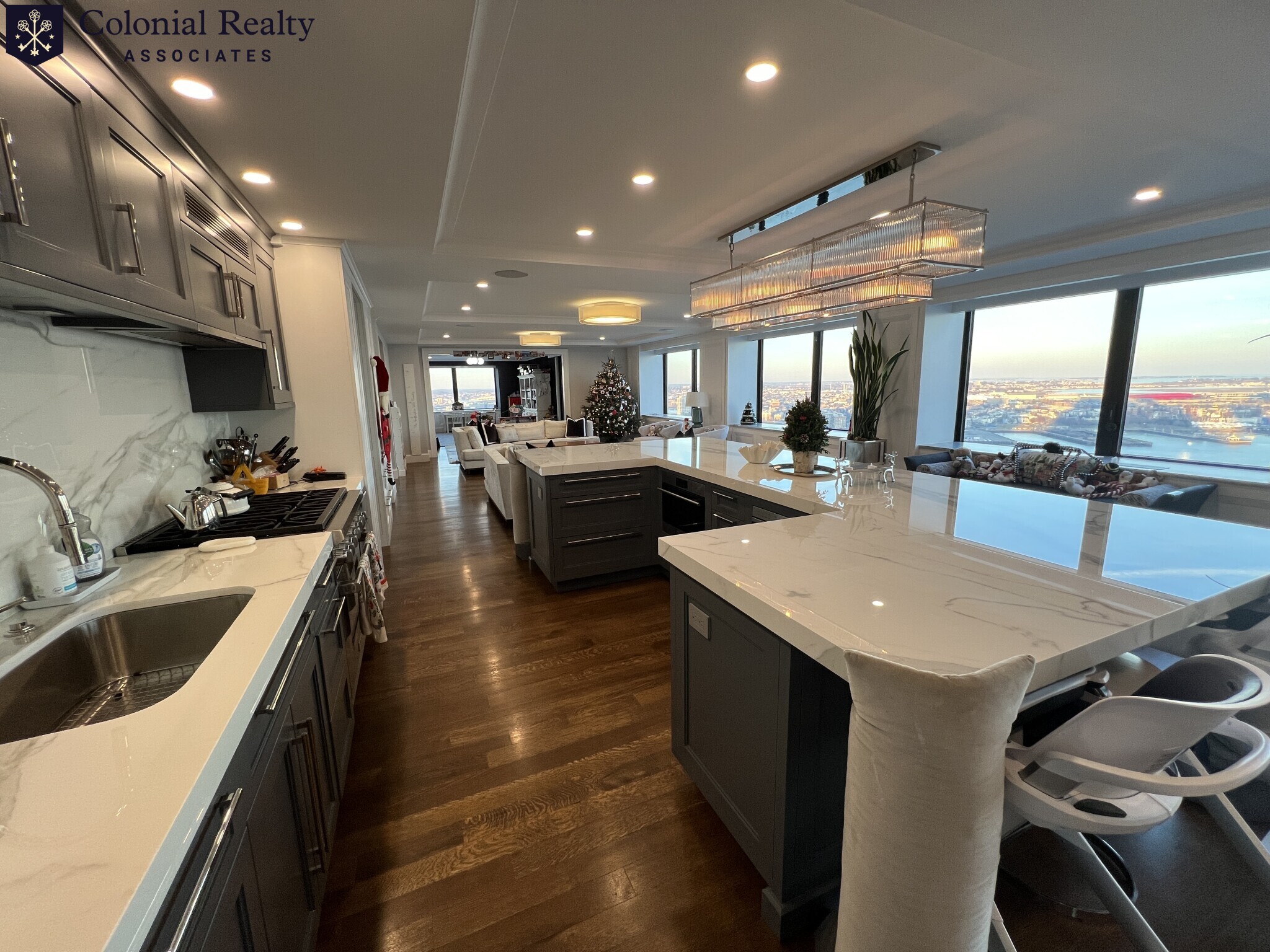 85 East India Row, Waterfront