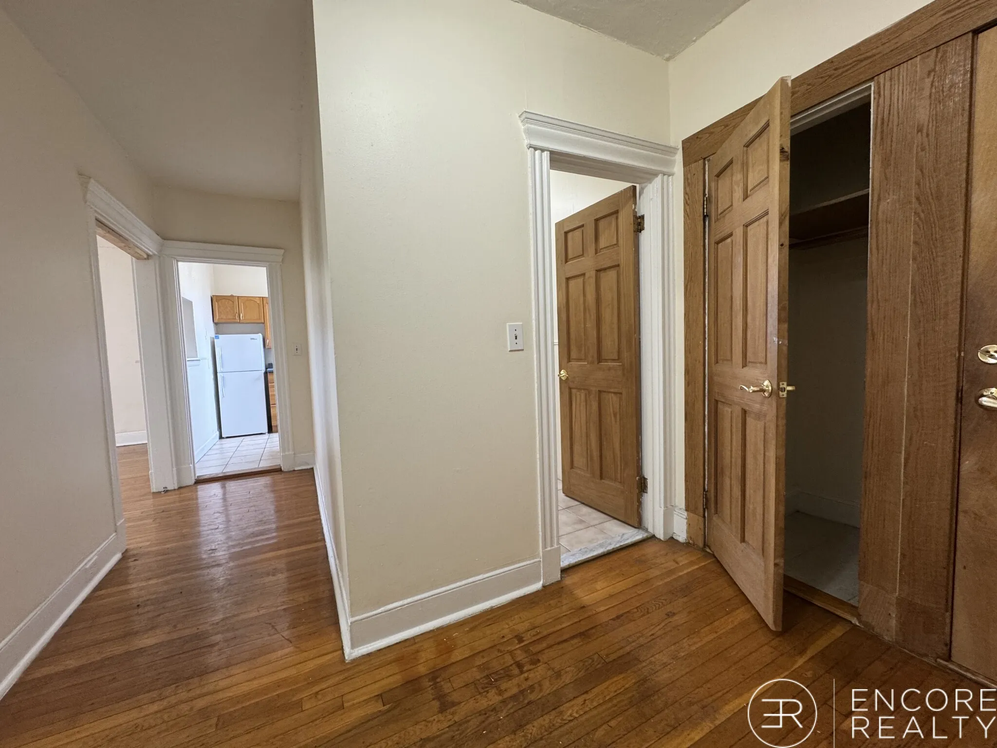 364 Riverway, Mission Hill