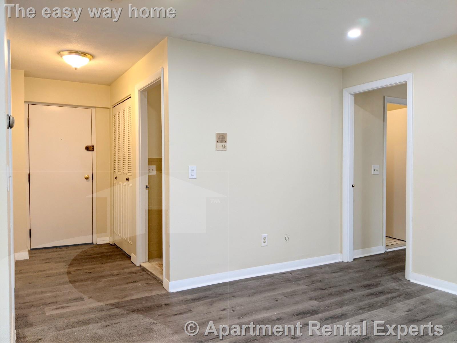 86 Newbury St, Teele Square