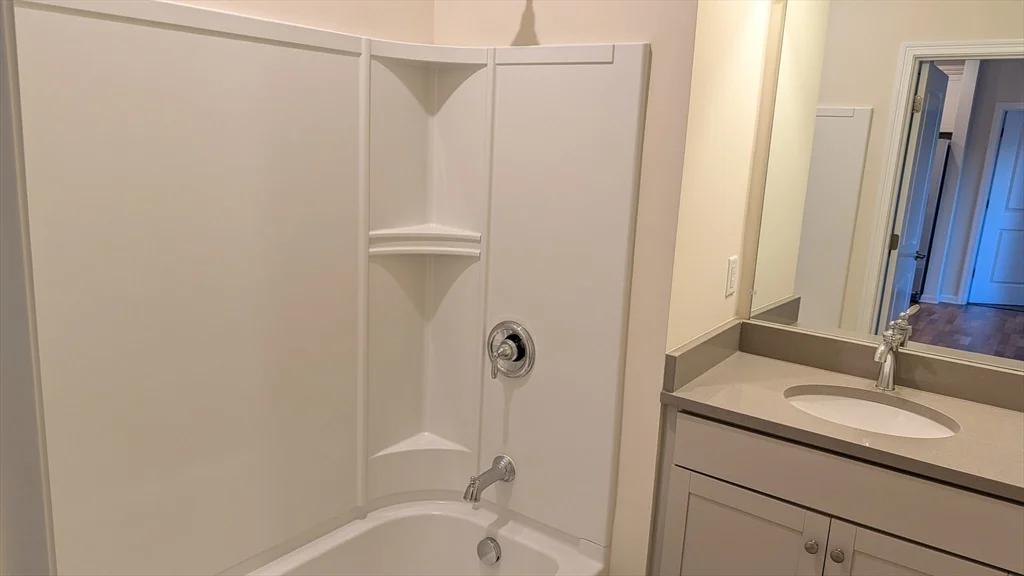 110 Trotter Rd, Weymouth