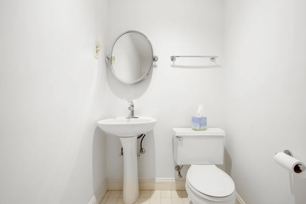 109 Beacon St, Back Bay