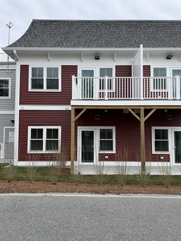 626 Main St, Dennis Port