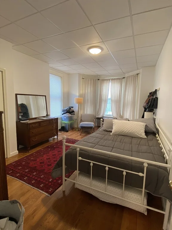 52 Highland Ave, Prospect Hill